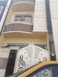 بيت الدورة هور رجب قريب السوگ 60 متر الواجهة 5 والنزول 12 السعر الاتصا...