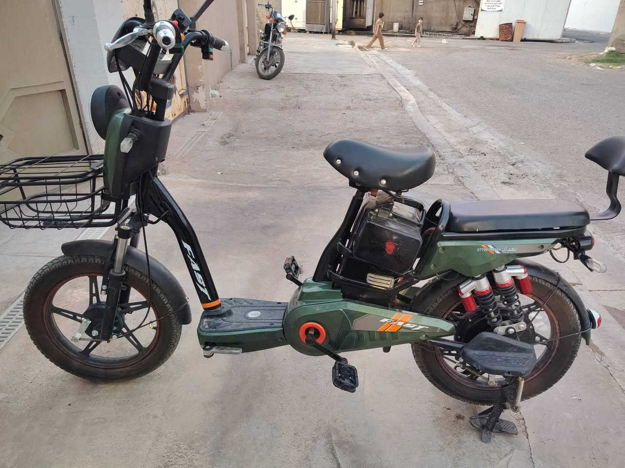 دراج شحن للبيع مع بطاريات🔋 جديده  ***********
