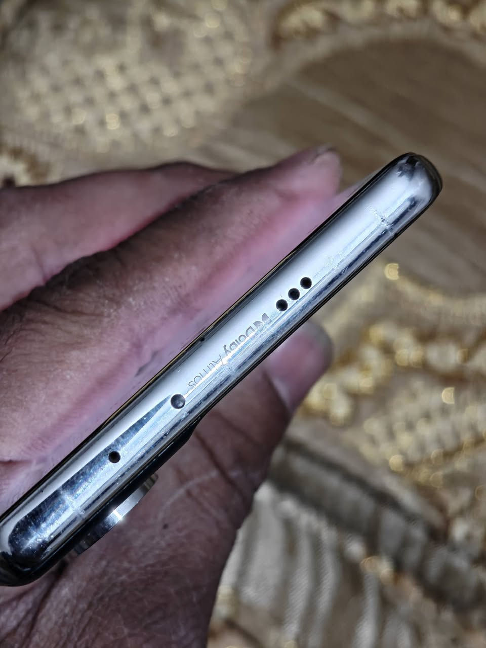 تكنو كامون 40 برو 5جي • ٢٥٦/رام ٨+٨ • بطارية ٩٨%