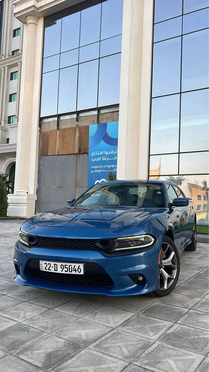 Dogge charger 2022 sxt 
Clean title 📦
*********** SXT 2022 🚘🔥
***********
للبیع مراوس
٥٨ الف ماشی

• مكينة 3.6L 
• گير أوتوماتيك 8 سرعات
• دفع خلفي RWD
• تشغيل بصمة + تشغيل عن بُعد
• شاشة وسطية مع Apple CarPlay وAndroid Auto
• كاميرا خلفية وحساسات
• مثبت سرعة
• تحكم بالمقود
• داخلية مرتبة ومريحة
• شكل رياضي وفخم، وأداء ممتاز بالشارع
• سيارة قوية، مريحة وقطعها متوفرة

📌 مناسبة للاستخدام اليومي والسفر، وشكلها الرياضي يخليها مميزة بالطريق.

للاستفسار عن السعر والتفاصيل، راسلني خاص 📩 أربيل, العراق
