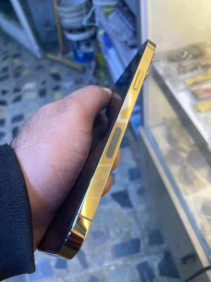 السلام عليكم ايفون 13برو ماكس وتر
لون ذهبي 

بطاريه 84

ذاكره 256

نضافه 100

امريكي نموذج M

جهاز ما مفتوح شرط فحص 

السعر 575وبيه مجال بسيط 

متوفر توصيل لجميع محافظات العراق 

مكانه ناصريه مركز الحبوبي شارع تفاحه 

تواصل واتساب فقط فقط ***********
