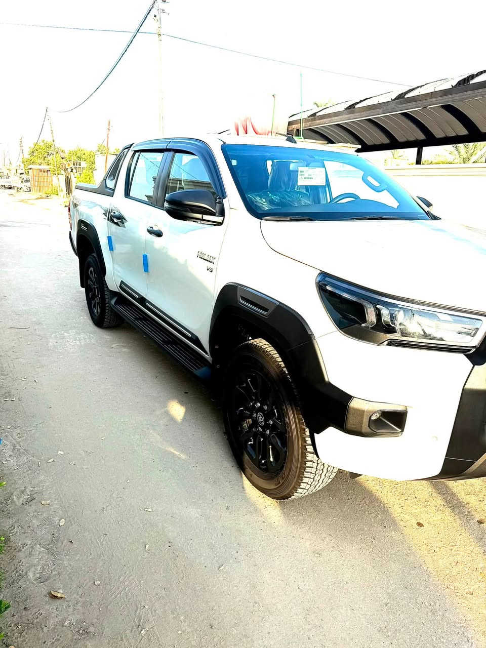 للبيع — تويوتا هايلوكس Adventure V6 4.0 | موديل 2025 🔥
🚘 TOYOTA HILUX ADVENTURE 2025
💪 محرك V6 سعة 4.0
📍 الممشى: 14,000 كم فقط

✨ السيارة بحالة ممتازة جداً ونظيفة
🔹 استخدام قليل ومحافظ عليها
🔹 مكفولة من كلشي، حتى من التكحيل والشخوط — شرط الفحص
🔹 متوفرة وكالة او تحويل
🔹 باسم شخص مو شركة
🔹 السعر: 438$ 🔒 قفل 

📸 الصور أسفل المنشور

📞 للاستفسار والتواصل:
***********
