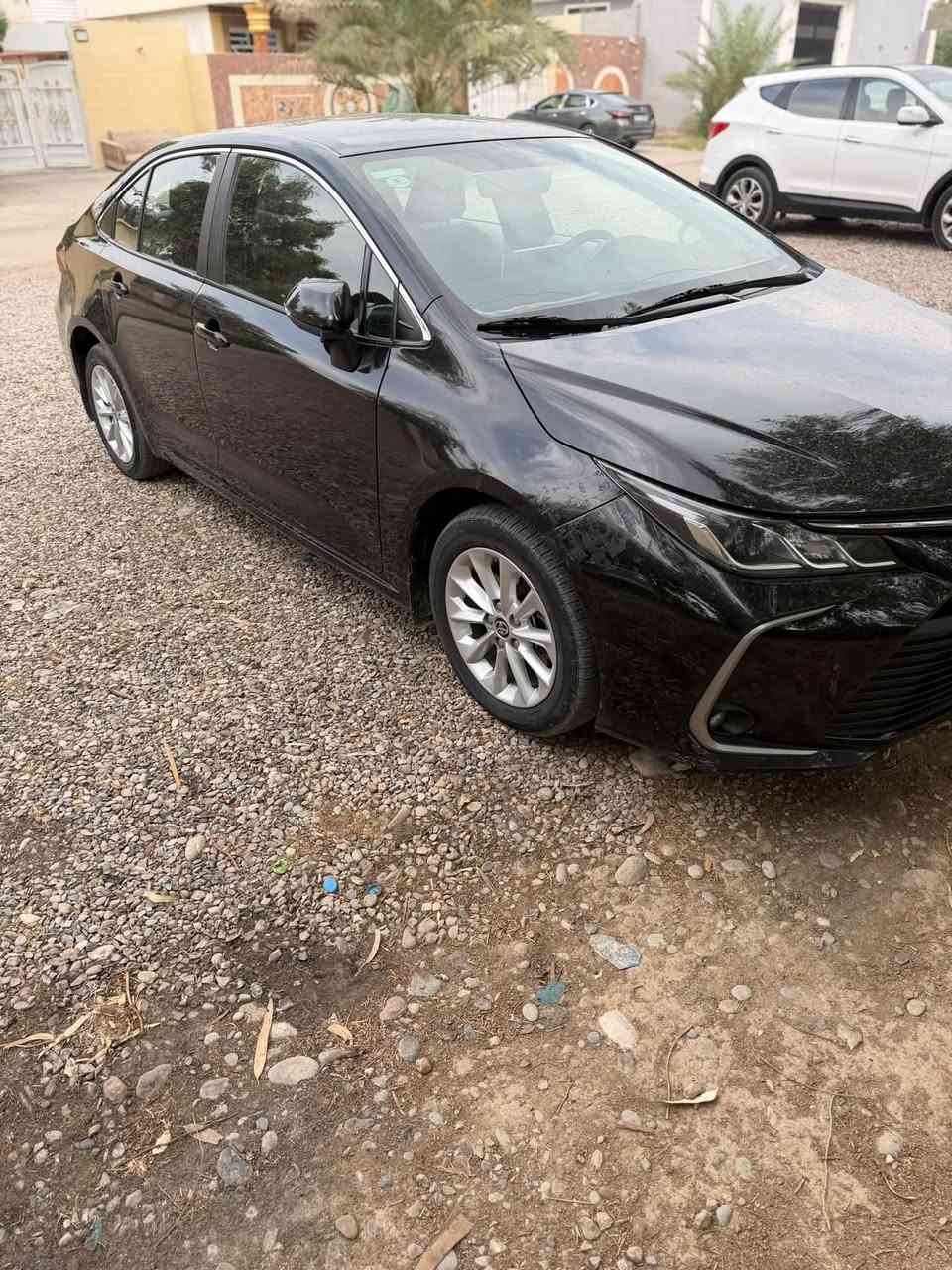 سلام عليكم كورلا خليجي ساز لون اسود ملكي سيارة كفالة عامة موديل 22 سنوية باسمي بدون لا ضربة ولا صبغ 
السعر 155 للاستفسار ***********
