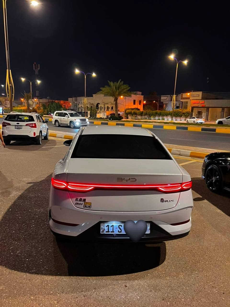 للبيع BYD كن بلاص شركة بوركود
موديل 2025+ لون ابيض
مكفوله كفاله عامه
داخل لون اسود وزيتوني
جلد تحكمات
لدامامي خلفي
بصمه ابواب
تبريد قطعتين.
سياره بااسمي تحويل
مكان السياره الانبار فلوجه
رقم الهاتف ***********
