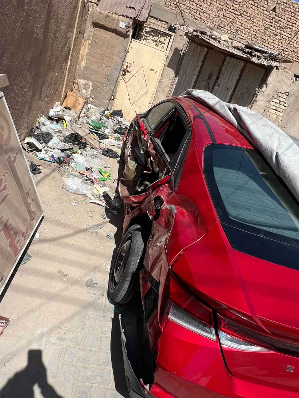 السلام عليكم

اقره المنشور واتصل ابيع ع وضعيه الحادث

 *********** 

للبيع الانترا 2023 وارد امريكي 

اللون احمر ( دم الغزال مو ماروني )!

بيها تبديل بنيد وصبغ جاملغ امامي 

رقم البصره  انكليزي  

ماشية107

فول موصفات ماعدا لفتحه 

ردارات 360 درجة 

نقط عمياء 

توقف ذاتي امامي خلفي 

قياده ذاتيه 

بصمه تشغيل 

بصمه ابواب 

تشغيل عن بعد 

جنطه ذكيه 

اضواء ترحيب 

لد نهاري

لايت زينون 

شاشه كبيره تدعم الكار بلي واندرويد اوتو 

3 وضعيات قياده 

مثبت سرعة 

دمام خلفي +سستم سماعات

تبريد ثلج ❄️ لبلادي مالتها 

ويل حجم 18 + تخم تاير كوري اصلي جديد 

داخل  اسود ورصاصي بلكامل 

تحكم تبريد بيانو 

مكينة حجم 2000  برغي مامفتوح بيها لاتنقيص ولاتبخير (استخدم دهن اصلي وكاله) 

كير على لبلاد بدون اي مشكله شرط الفحص  

سياره على وضع الشركه  بدون اي كلوب مشغل بلدشبول وبدون اي نقص 

مكاني البصره

السعر خاص

للتصال او واتساب
