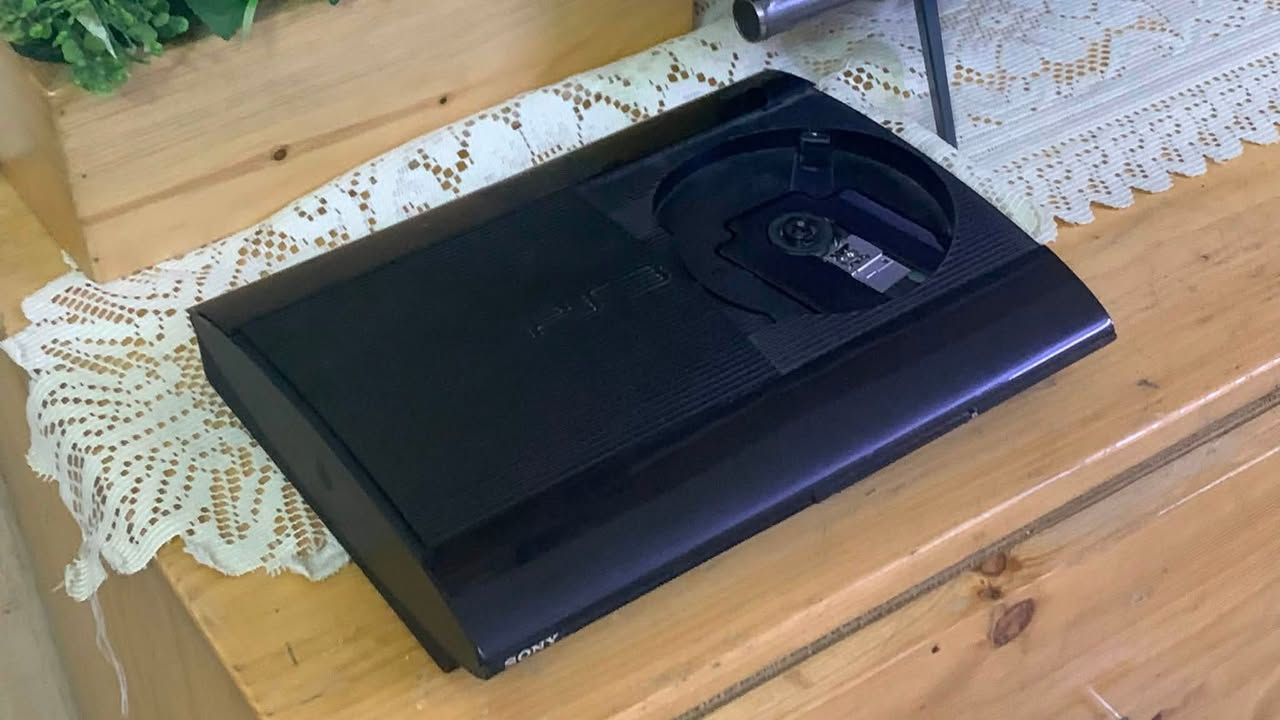 للبيع بلي ٣ سوبر سليم
للبيع بلي ٣ سوبر سليم الوحش
ذاكرة 320GB
مهكر نظام HEN
أبيعه على وضعه بدون يدة وبدون واير باور وبدون واير HDMI
بيه مشكلة مدخل HDMI عطلان
بس تكدر تعرضه على التلفزيون بواير AV
السعر خاص
يفيد أهل الصيانة وكشكل همين وقابل للعب
اليهتم يراسل خاص
وتحياتي
أو** تواصل على هذا **الرقم ***********
عنواني** بغداد **
