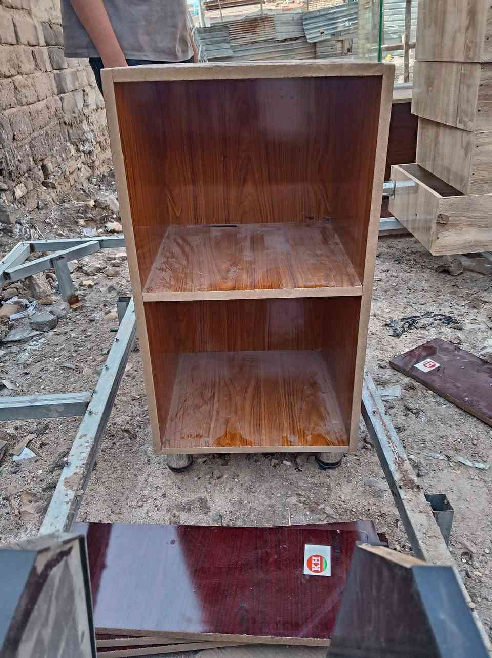 غراض اسواق فلس ونص اسعار بلاش مال تعزيله وكلهن نضيفات عنواني ناصرية حي الفداء شارع النص رقم الهاتف *********** توصيل ماكو تعال وشوف وبالعافيه
