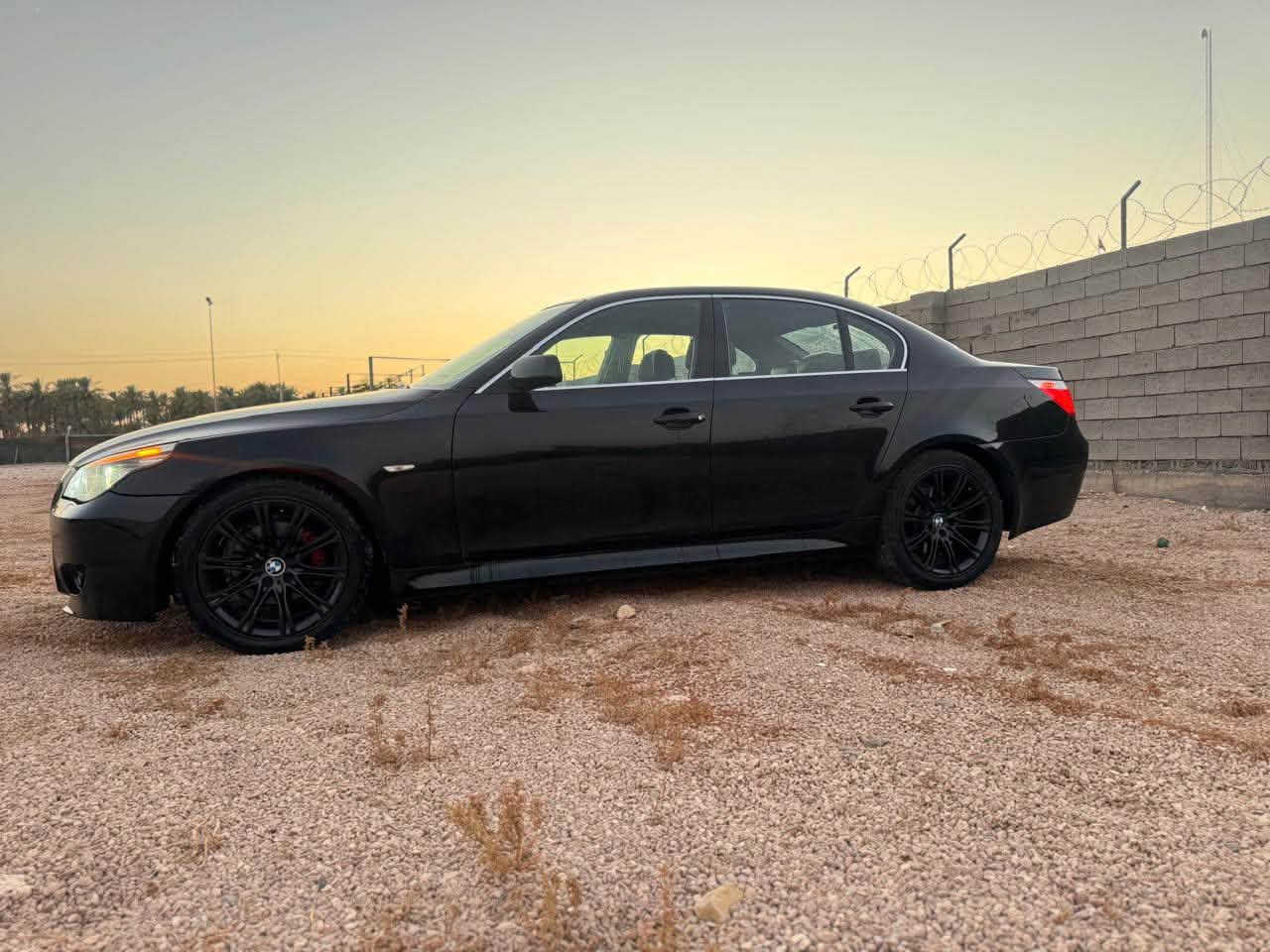 Bmw e60 2009 (ميماتي)
محرك n52 
نوزل قصير المرغوب 
528
رقم بغداد بأسمي تحويل مباشر  
هزة جديدة سنوية جديدة الى 2031 
بصمة
فتحة (3طكات)
كشنات جلد 
كشنات كهرباء 
تكاية راس كهرباء 
كشنات خزن
مساج 
ماوس تحكم (7 ازرار)
تدفئة تبريد شغالة 100‎%‎
تبريد قطعتين 
كروس سرعة 
تحكم ستيرن كهرباء 
مرايات داخلية وجانبية عاكسة
تحكم بكل الجامات بالريمونت(رفع وتنزيل)
ترحيب 
شاشة اعطال
بك لايت لد
ادامة كاملة
تخم تاير جديد
ويل اصلي m
محدثة كت m 
السيارة مصبوغة حزام للجمالية بدون ضرر
ماشية 360 كم
السعر 115 وبيها مجال
التواصل على الرقم 
‪+964 783 883 8373‬
