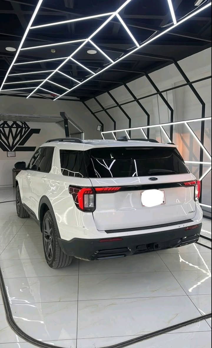 إكسبلورر ST-Line • ٢٠٢٥ • ١٣٠٠٠ ميل