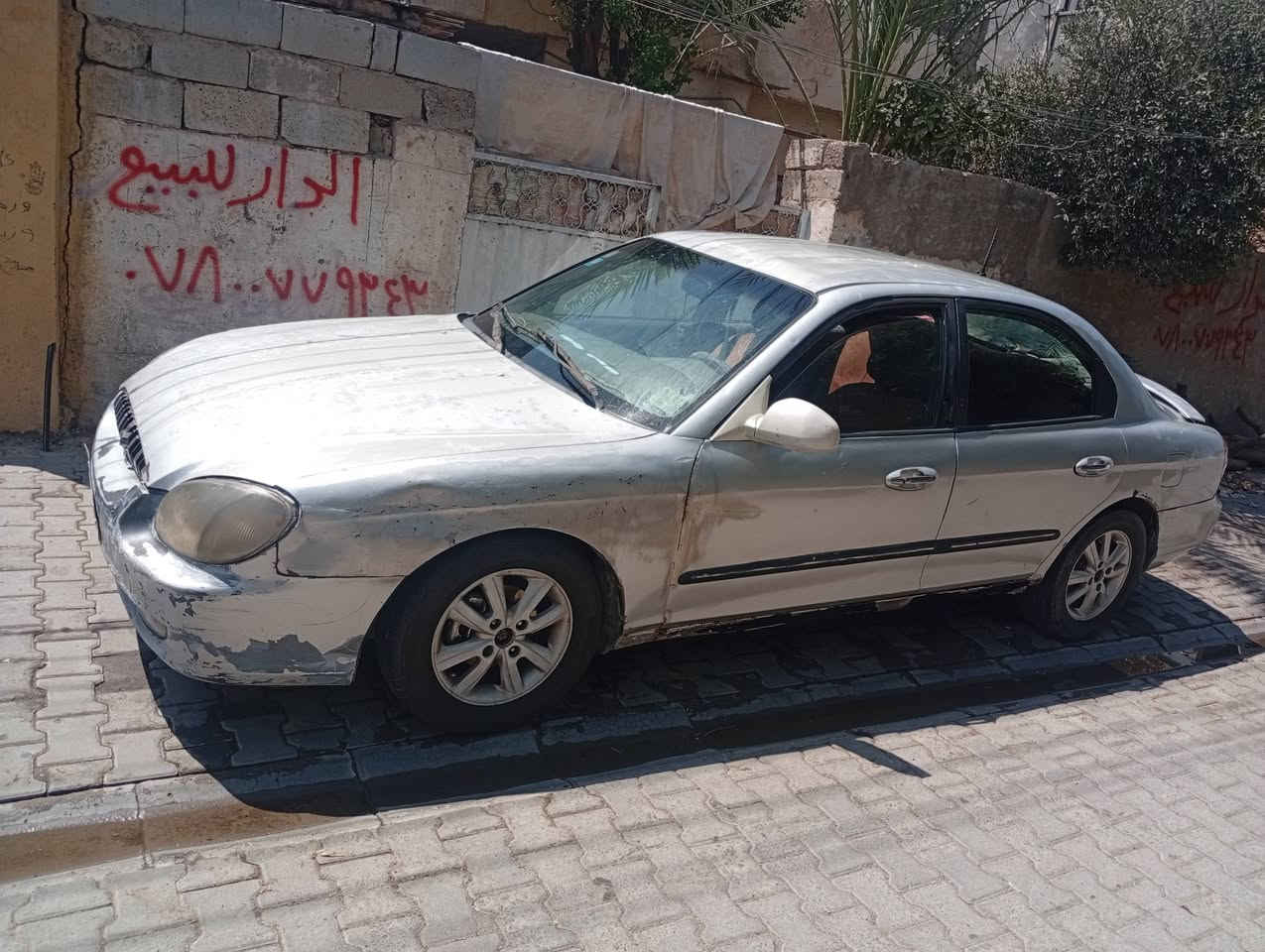 السلام عليكم سوناتا 2001 رقم كربلاء انكليزي تتحول. بكل. مكان باسمي تحويل ممباشر
كشر. شوفت العين صدر. تعبان تايرات زوج جدد وزوج نص عمر محرك نضيف شديته العام كير النمره الثالثه من ابدل تفلت ناس كالت كايم وناس كالت قلايج ابيع ع وضع كير عادي منضومه تبريد جديده فريز وبوراي وراديتر وكمريسر بس الكمريسر  لطش. سياره مكان بغداد اليوسفيه والسياره شغاله وبحاله جيده تسارع وجاي. اطلع بيها محافظات كل. سبوع سعر 24 وبيها مجال 
***********
