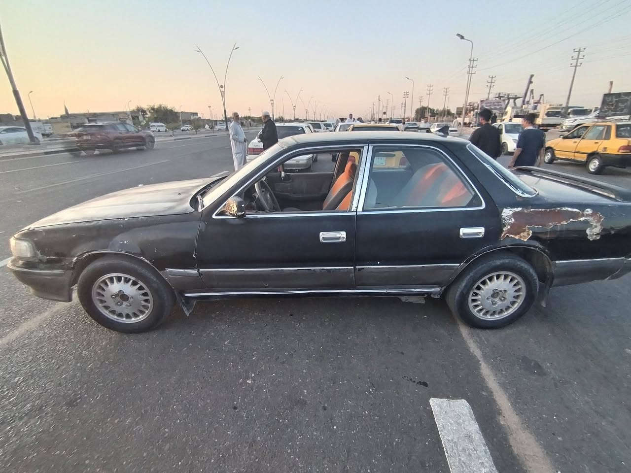 كرسته مسطره بأسمي رقم انكليزي بصره مكينه وكير ونجي كهربائيات شغاله رايدها ٣٠ وبيها مجال بسيط
رقمي. ***********
