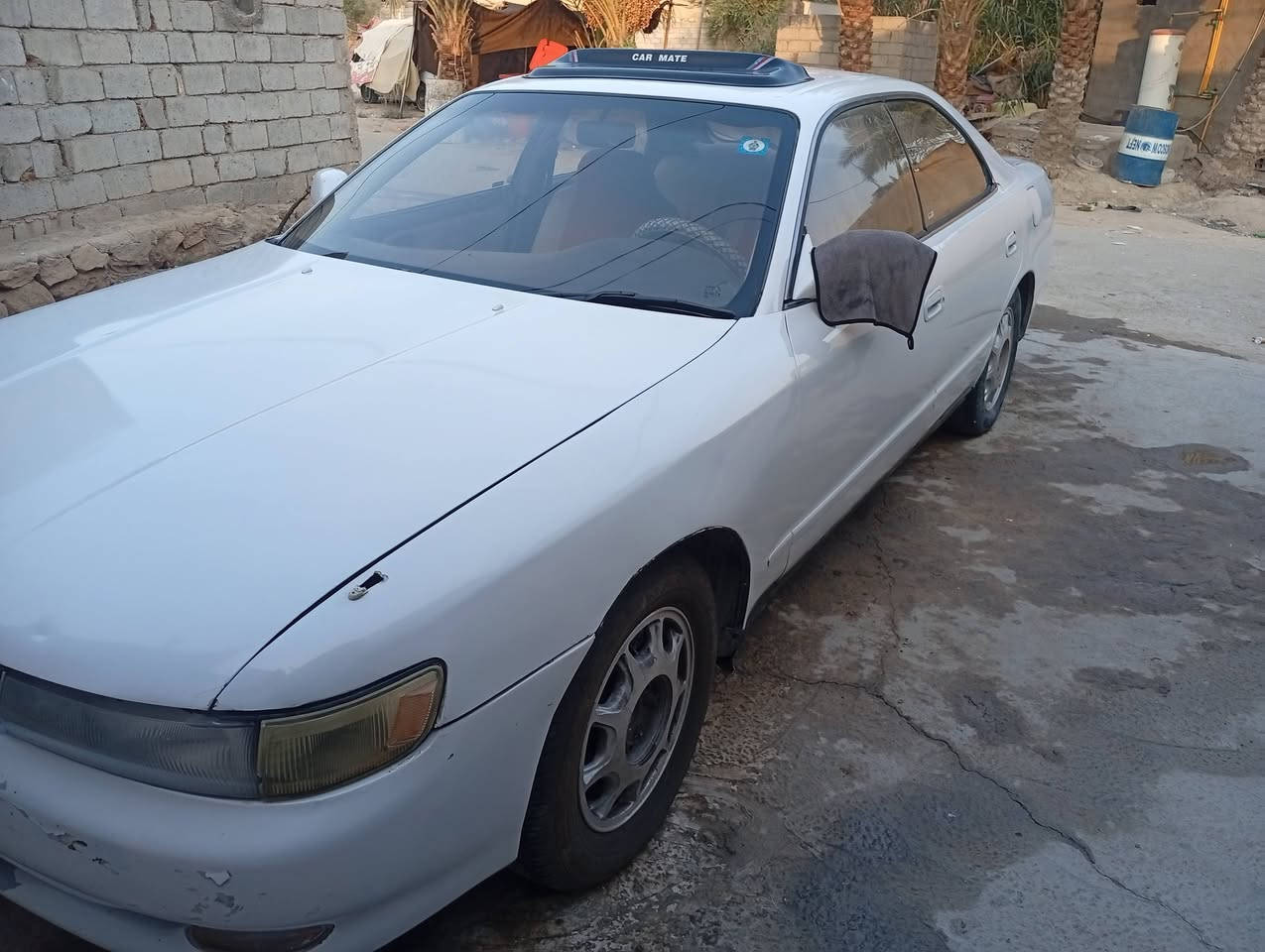 السلام عليكم اخوان شيزر بيه كصه ربع جوه الصابونه مكينه وكير ففتي فيشه وحده  تخم تأير  بسمي تحويل ثاني يوم ***********سعره45 وبيه مجال مكانه النجف مشخاب
