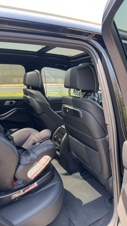 بي ام x5 m40i. 2024 
السياره فول مواصفات 
- بانوراما
- ⁠اوتو بارك
- ⁠اوتو درايف
- ⁠هيد لايت ادبتف
- ⁠رادارات مسار وسرعه 
- ⁠بريك طوارئ امامي خلفي
- ⁠مقاعد ١٨ وضعيه  مع تدفئة وتبريد 
- ⁠صندوق ذكي 
- ⁠idrive 8.5 
- ⁠تشغير عن بعد 
- ⁠رادار نقطه عميه
- ⁠مري شفط 
- ⁠كامرات 360 
- ⁠اكتف كرل 
- ابل كار بلي اندرويد اوتو وايرلس 
- ⁠هيد اب دسبلي(داتا شو) 
- ⁠ambient light 
- ⁠تبريد منفصل ومناخ منفصل ٤ مراوح
- ⁠وباقي مواصفات البي ام 

السياره جديده كلين تايتل مضلله رسميا رقم  اربيل ⁠ ماشيه ٥٠ السياره جديده ما بيها برغي مفتوح على وضع الشركه ومكفوله من البارد والشخوط والرصعات والتبديل و كهربائيات وكير ومحرك وصدر
***********

السعر  49
