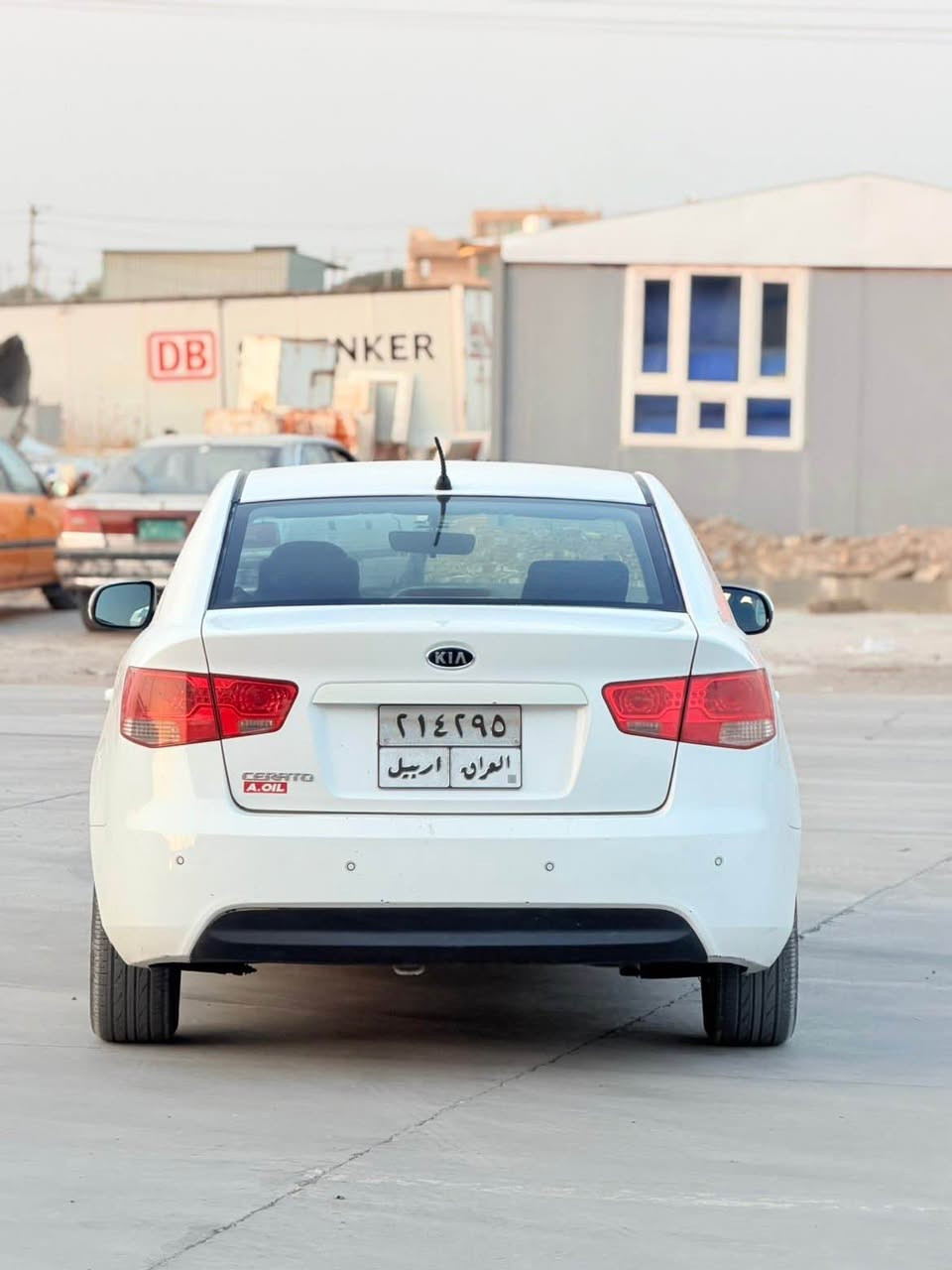 🚘 كيا سيراتو 2011 للبيع 🚘

▪️ الموديل: 2011
▪️ ناقل الحركة: أوتوماتيك
▪️ المقصورة: لون أسود
▪️ السيارة مصبوغ منها 4 قطع فقط بدون استبدال أي قطعة، ولم تتعرض لأي ضربة.
▪️ تم تركيب سونار.
▪️ شرط الجير، والمحرك، والتبريد.
▪️ الإطارات والبطارية جديدة.

المواصفات:
✔️ ABS
✔️ نظام صوتي (ستيريو)
✔️ حساسات
✔️ داخلية سوداء
✔️ أغطية جنوط (Wheel Caps)
✔️ بروجكتر
✔️ مرايا بإشارات جانبية

✨ سيارة نظيفة جداً ومناسبة للاستخدام العائلي.

💰 سعر البيع: 83$.

📍 الموقع: كلار

📞 ***********

📲 واتساب: ***********

کیا سیراتۆ 2011. ناو رەش. گیر تۆماتیک. ٤ پارچەی بۆیاخە بئ ناوگرتن. بئ لیدراو. سۆنەریم داناوە. بەشەردی گیر و مەکینە وتبرید. تاییە و سەدری تازەیە. مواسەفات(ABS. ڤۆلیۆم. حاسە. ناو رەش. ویل کەپ. بلاجکتۆر. ئاوینە ئیشارە. ) سەیارەیەکی زۆر پاک و مالی دۆست. سعر فرۆشتن ٨٣ گەلا
شوین. کەلار

ژ م.    ***********

واتس اپئ لەسەرە

*********** كالار, السليمانية

