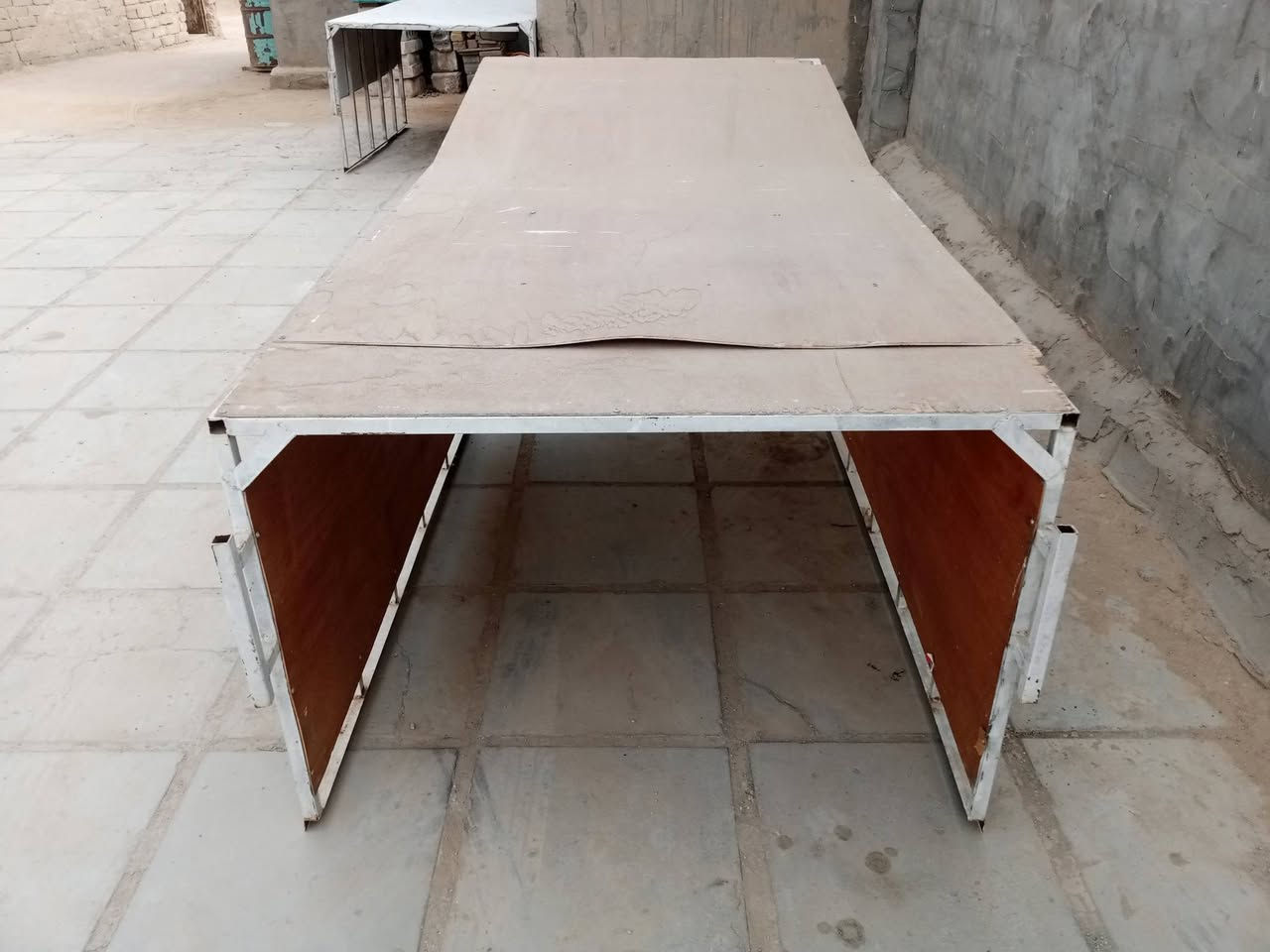 محجر • جاهز • تغليف