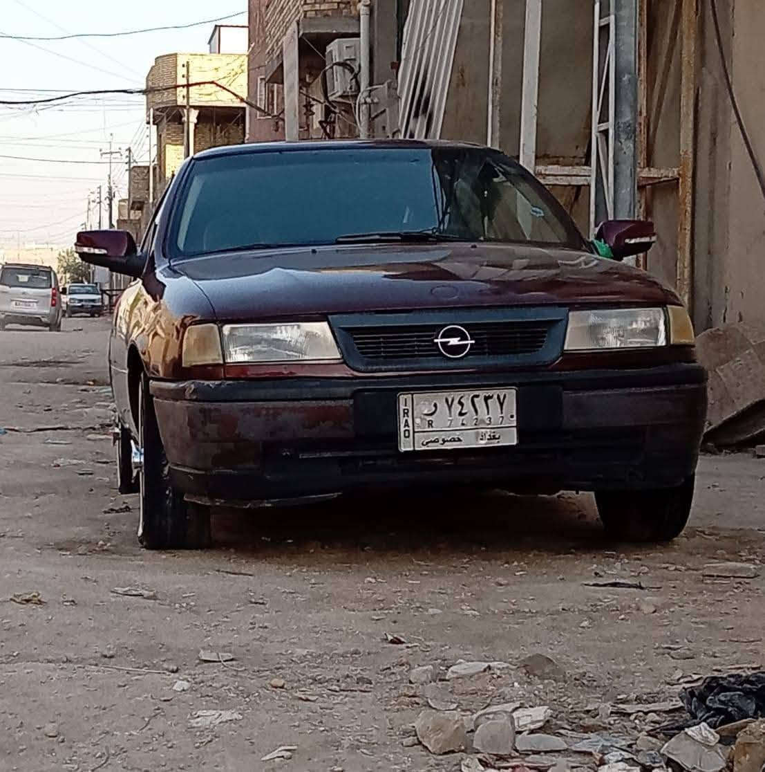 اوبل فيكترا • موديل ٩١ • شاشة وكاميرا