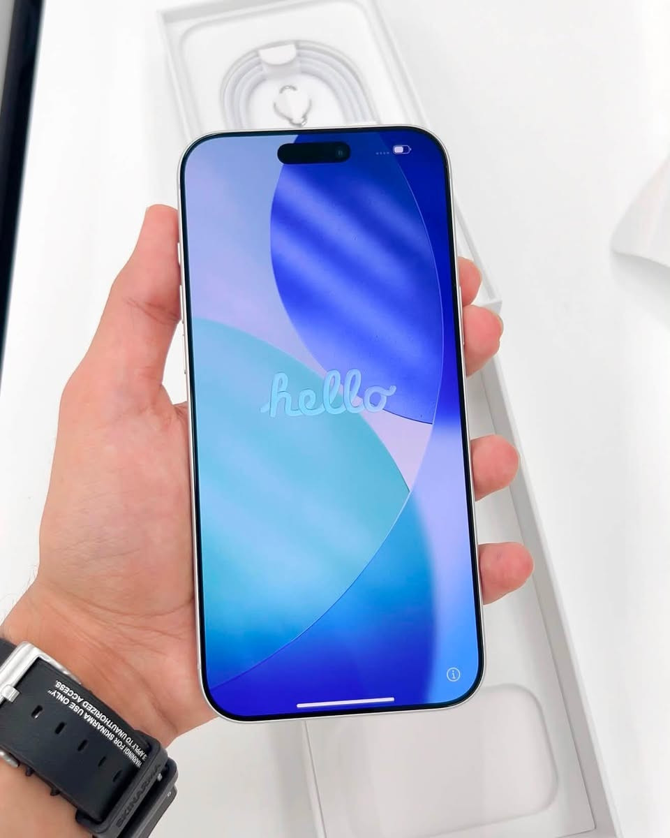 📱 للبيع | iPhone 17 Pro Max 🔥

نسخة الشرق الاوسط 🇦🇪 
📶 يدعم الشريحة 
💾 ذاكرة 256GB
🔋 البطارية 99%
🛡️ بعده بالضمان
📦 الكارتونة + العلاكة موجودات 

✅ استخدام مكتبي فقط 
📸 مستخدم في مكتب تصوير
✨ نظافة 100%
🔥 حالة حال الجديد الجهاز نظيفة جداً 

💵 السعر: 1750  

الي يحب ياخذه، التواصل واتساب:
*********** 📞

📍 العنوان: زيونة – قرب شارع الربيعي

