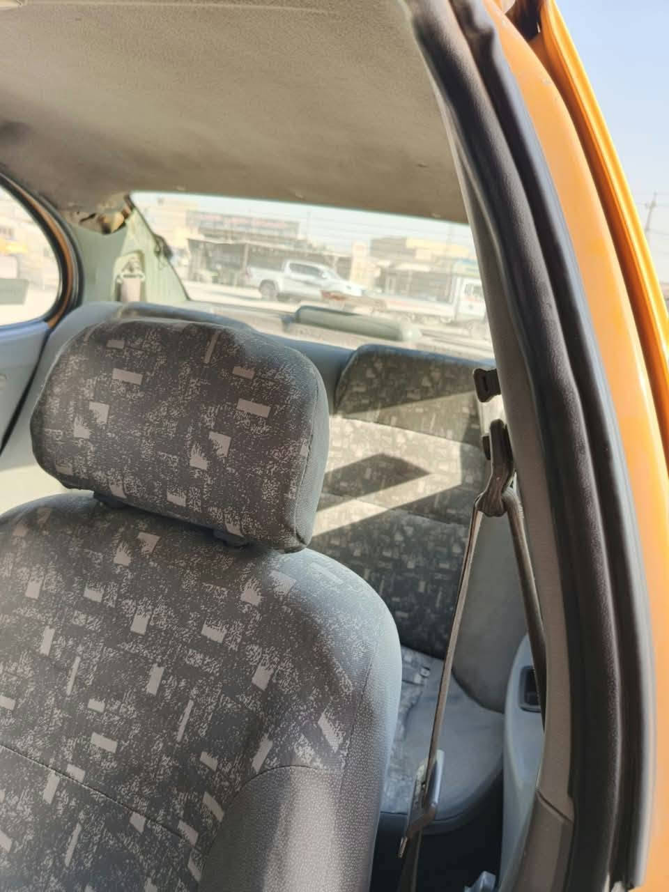 السلام عليكم من رخصه الدمن طيبه مديل ١٥ بسمي مكينه خير من الله تبريد شغال بيه ضربه الباب الخلفي فقط بيه بوربن مال الكير كيره شغال بس وحيف بل اول السياره خير من الله ترايه وين متريد كهرابايات جديده وضع الشركه رقم انكليزي شرط التحويل بيه جراد السياره عظمته حلوه وغرفته خير من الله السعر ٣٠ وبيه مجال الطيبين تواصل واتساب *********** مكاني الكرغوليه
