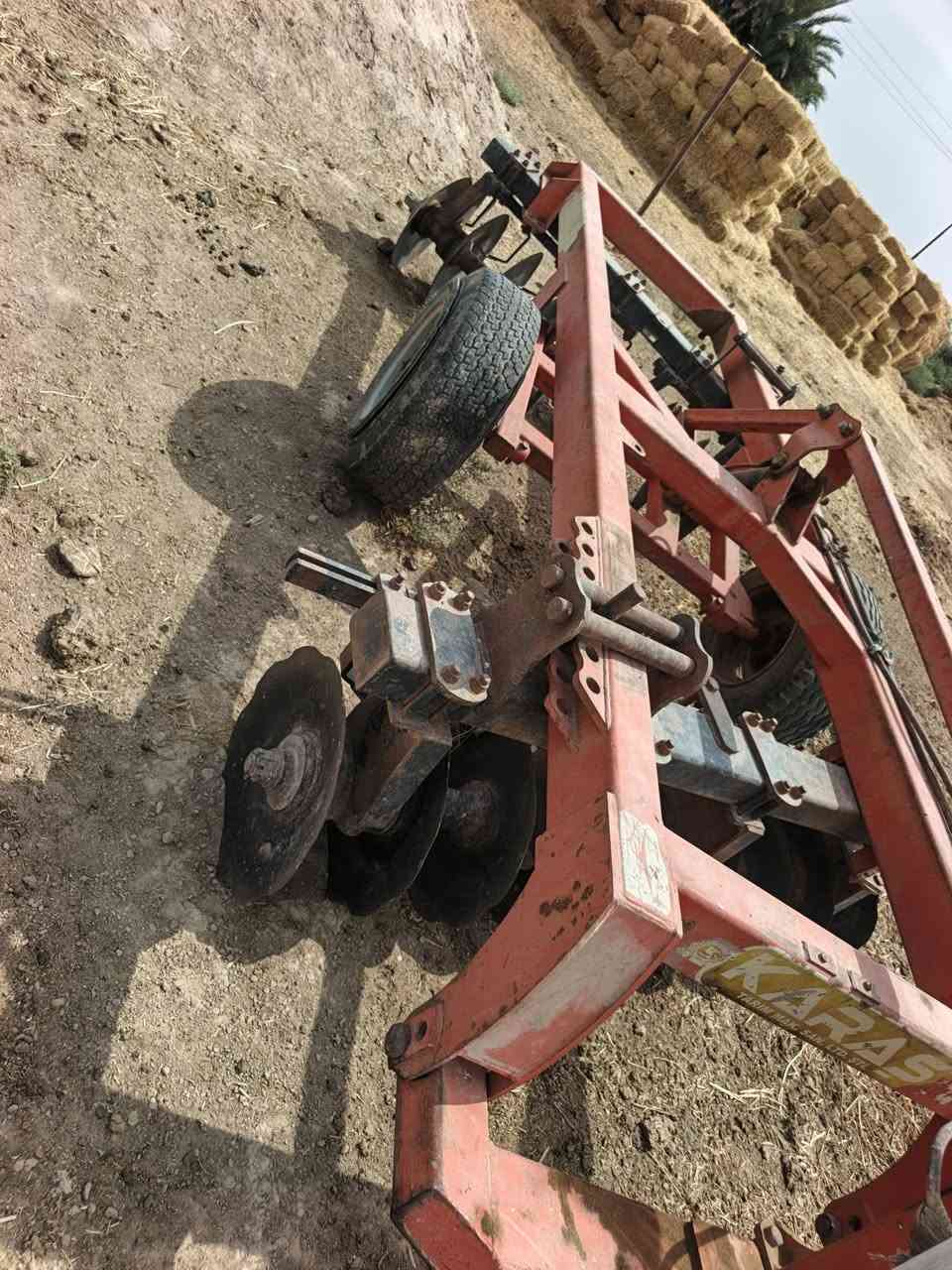 دسك للبيع حجم 18 الاستفسار الاتصال على الرقم ***********

