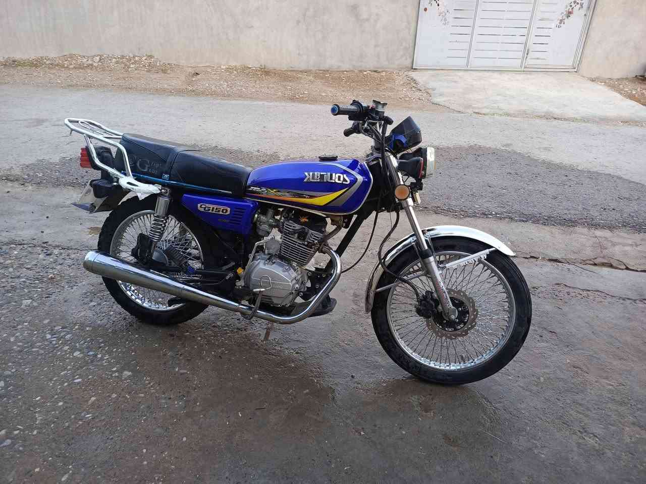 کاکە سڵاوتان لێبێت ئەم ماتۆڕەمان هەیە بۆ فرۆشتن 
nami pro rr 150cc

ماتۆڕەکە مەکینەی کەپسە
 
مۆدێلی 2020

شانسی لەحیم و تەقیوی نیە 

تەنکی و کوشنی بێ عەیبە 

تایە و ویلی تازەیە 

کارەبای هەمووی ئیش ئەکات

ماتۆڕەکە بە شەرت

شوێن پیرەمەگروون 

سعری 550 مەعامەلەی برایانە 

ڕەقەم تەلەفون

***********

ئەدمین❤️
