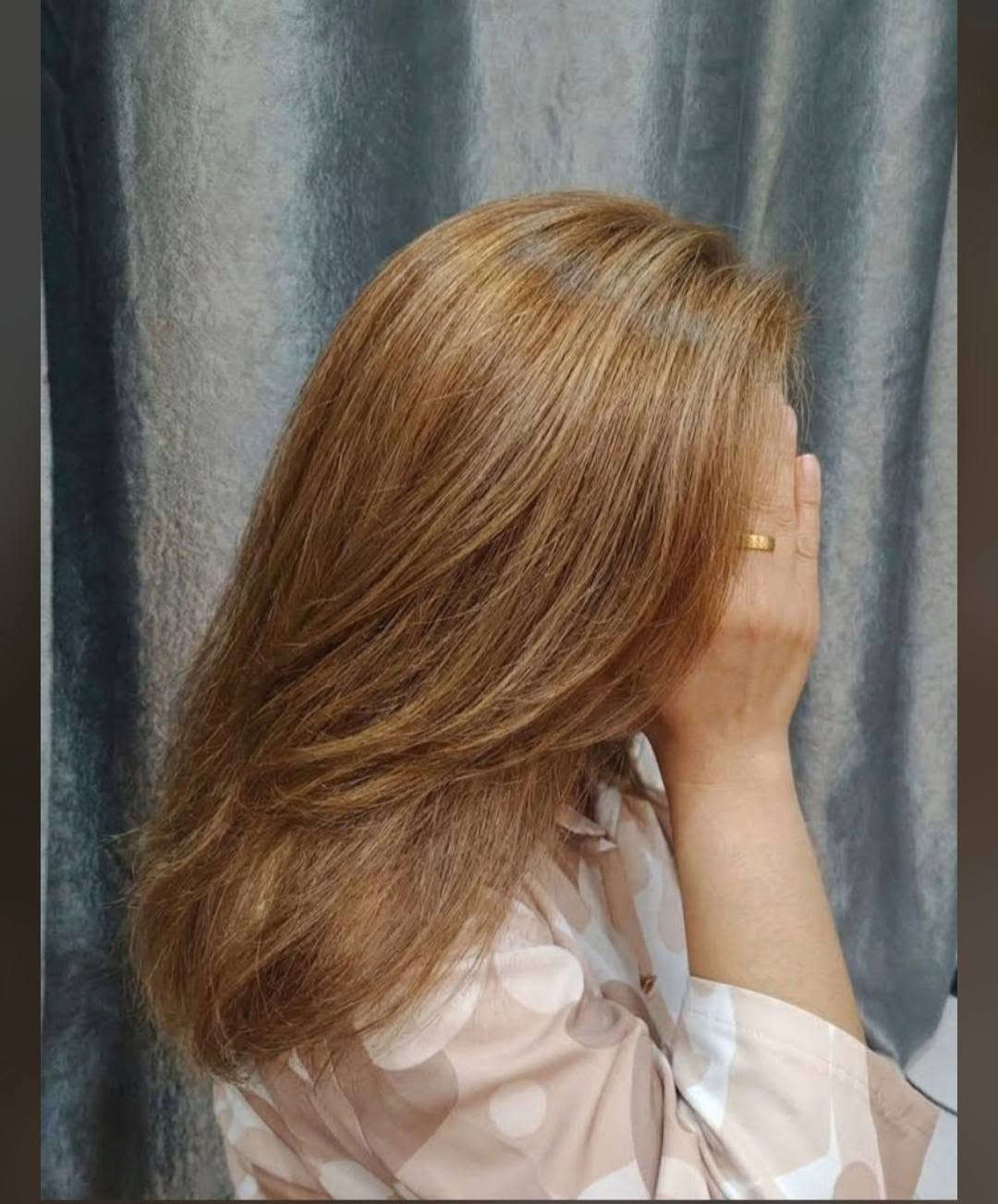 "حابّة تغيّرين لون شعرج بدون ما تتأذى أطرافه؟ 💇✨
صالون ريتاج يقدّملج أحدث ألوان الصبغ والبالايج بأعلى جودة لحماية شعرج.
احجزي موعدج اليوم واطلعي بأحدث إطلالة! 😍
📞 للتواصل والحجز: [***********]"
عنوانه..الكوت حي الحوراء شارع ابو الفضل
