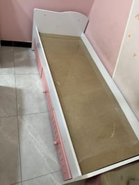 سرير اطفال • نوعية ممتازة • مع دوشك