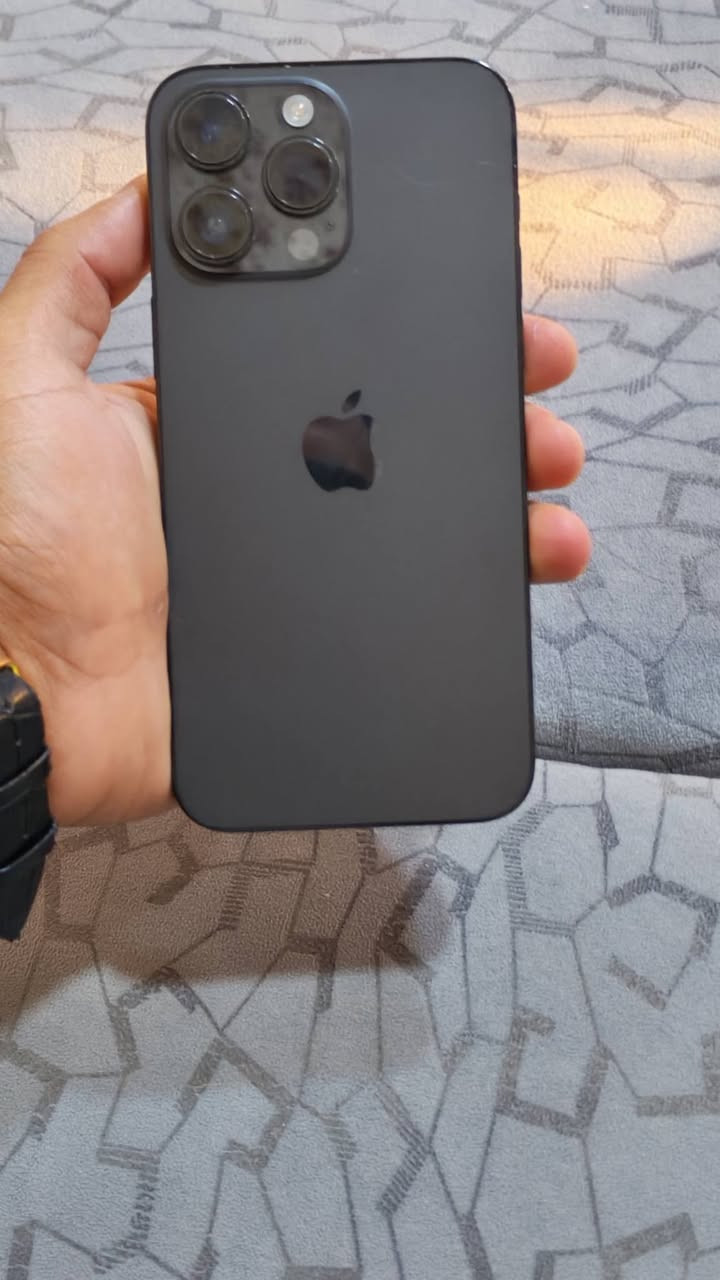 🔥 للبيع iPhone 14 Pro Max 🔥
📱 الذاكرة: 512GB
🔋 البطارية: 72%
🖥️ الحالة: يحتاج تبديل شاشة فقط
⚙️ الجهاز شغال وكامل بس بدله شاشه
⚠️ ملاحظة: Face ID متوقف.

✨ الجهاز نظيف ومناسب للي يريد جهاز قوي وبسعة كبيرة بسعر مناسب جدًا 💯
💰 السعر مناسب/350بي مجال

📞 للتواصل والاستفسار: [***********]
