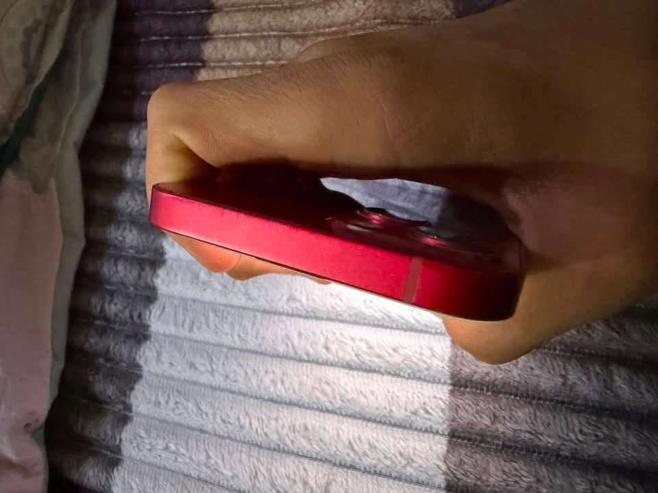 آيفون ١٣ عادي تك
ذاكره :١٢٨
بطاريه:٩٨
مامبدل بي شي ولامصعد 
شرط نقطه هوا مايعبر 
السعر :٤٦٠مجال بسيط  
***********
