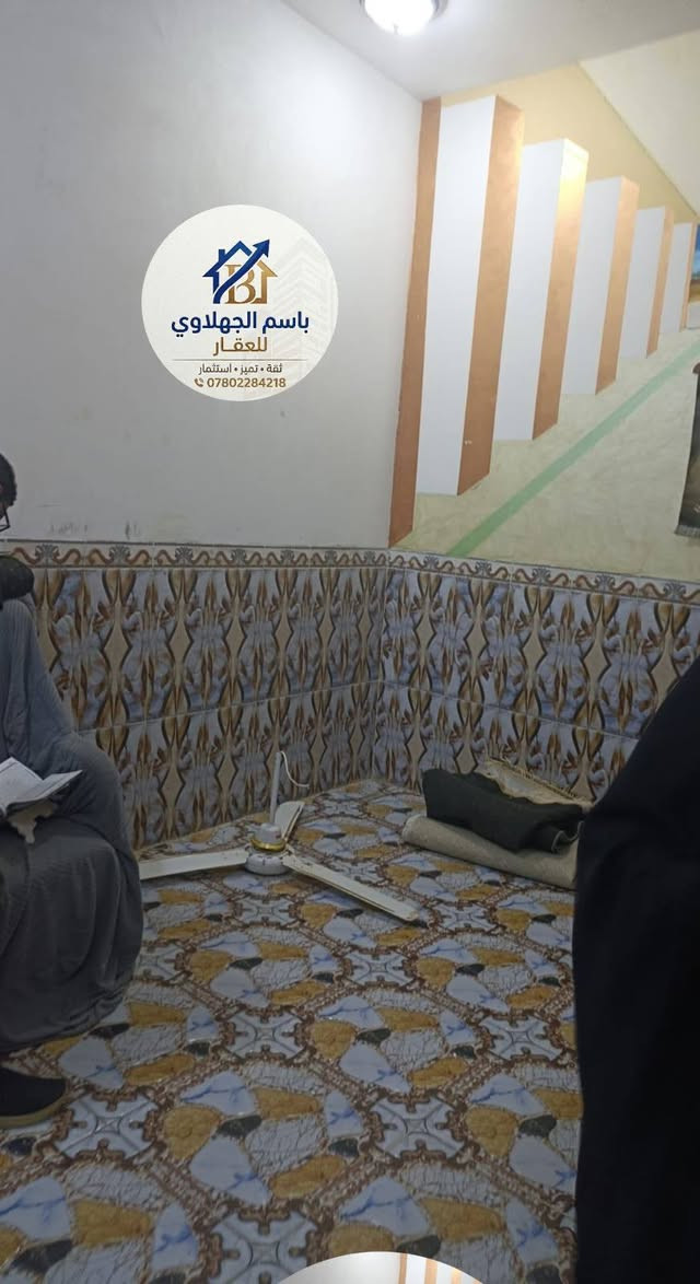 دار سكن للبيع في الفتاحية ١٠٠م كونكريت فول طابو صرف ب٧٥ وبيه مجال 
دار سكن للبيـــــــــع في #الفتاحية 🔑

شارع مجمع العدل السكني  ♦️

كونكريت طابوق نظيف جداً 🛑

غرفه وصاله ومطبخ وصحيات واستقبال 

صحيات دآخليه و خآرجيه 

#السعر_75_وبية 🔥

#المساحة ١٠٠متر 👌

#اتصل***********☎️
