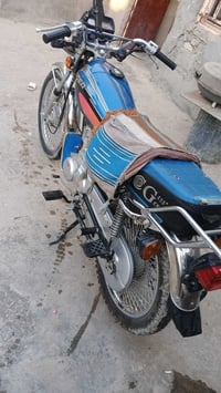 جي ١٢٥ • اوراق بسمي • موديل ٢٠٢٥