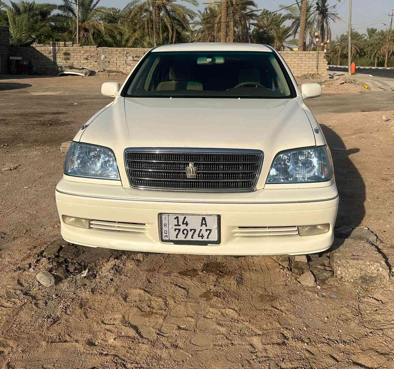 السلام عليكم
ملكة جنون للبيع 
رقم بصره قرار 102 
دكمتين شاصي 175
محرك دي فور الجبير
السعر 132 وبيهه مجال
العنوان البصره قضاء المدينة 
***********
