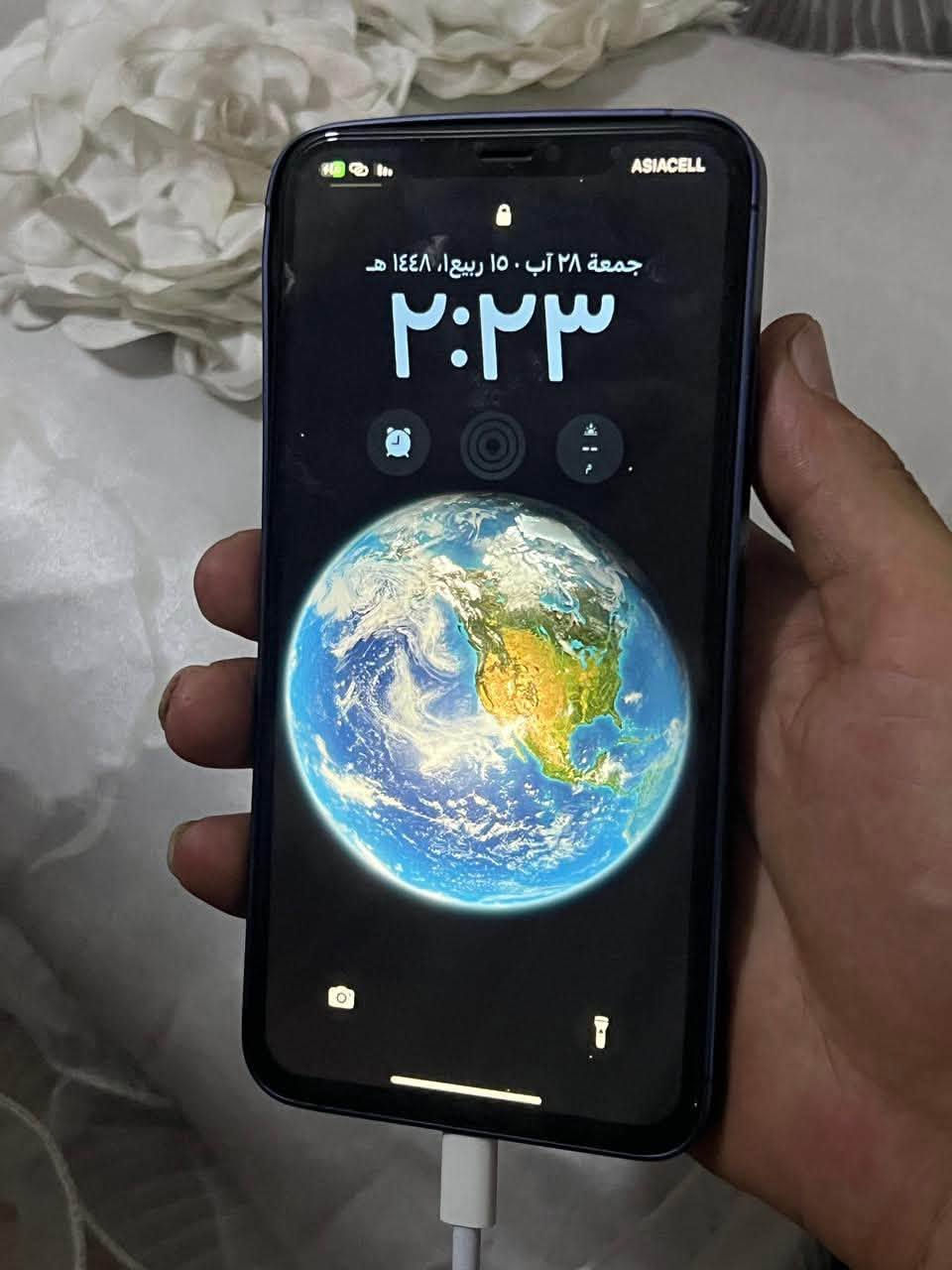 اكس ماكس محور 17 جهاز نضيف فقط بدل بطارية 100 شحنه يخبل وكلشي وضح بل صور لحد يدخل ويكول شبي سعره 200 وبي مجال مكاني بغداد *********** وتساب
