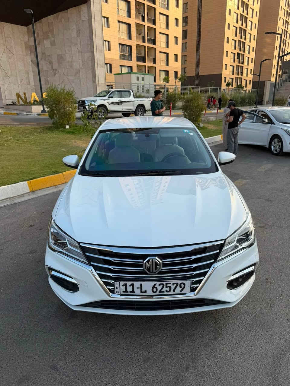 سلام عليكم
((( مكلف بالنشر ))

ام جي 5 (mg5)

🔴 رقم بغداد انكليزي بأسمي مالك اول

🔴 السيارة داخل الضمان وكل صياناتها بالشركة وياها كل الوصولات (الضمان يشمل كير ومحرك وكهربائيات وصدر أي عطل الشركة تتكفل بالتصليح)

🔴 مواصفاتها حلوه واقتصادية (شاشة+اندرويد اوتو وكار بلاي+كاميرا خلفية+تحكم ستيرن كامل+مثبت سرعة+وضع ايكو ) وشادلها عازل حراري نوعية ممتازة

🔴 السيارة ماشية 41 الف مكفولة من الصبغ عدى رصعات قليلة وطخه بالدوسة ترجع pdr ينزل من سعرها

🔴 سعرها (115) وبيها مجال

🔴 مكانها بغداد العطيفية

☎️ للأستفسار : *********** (موجود واتساب)
