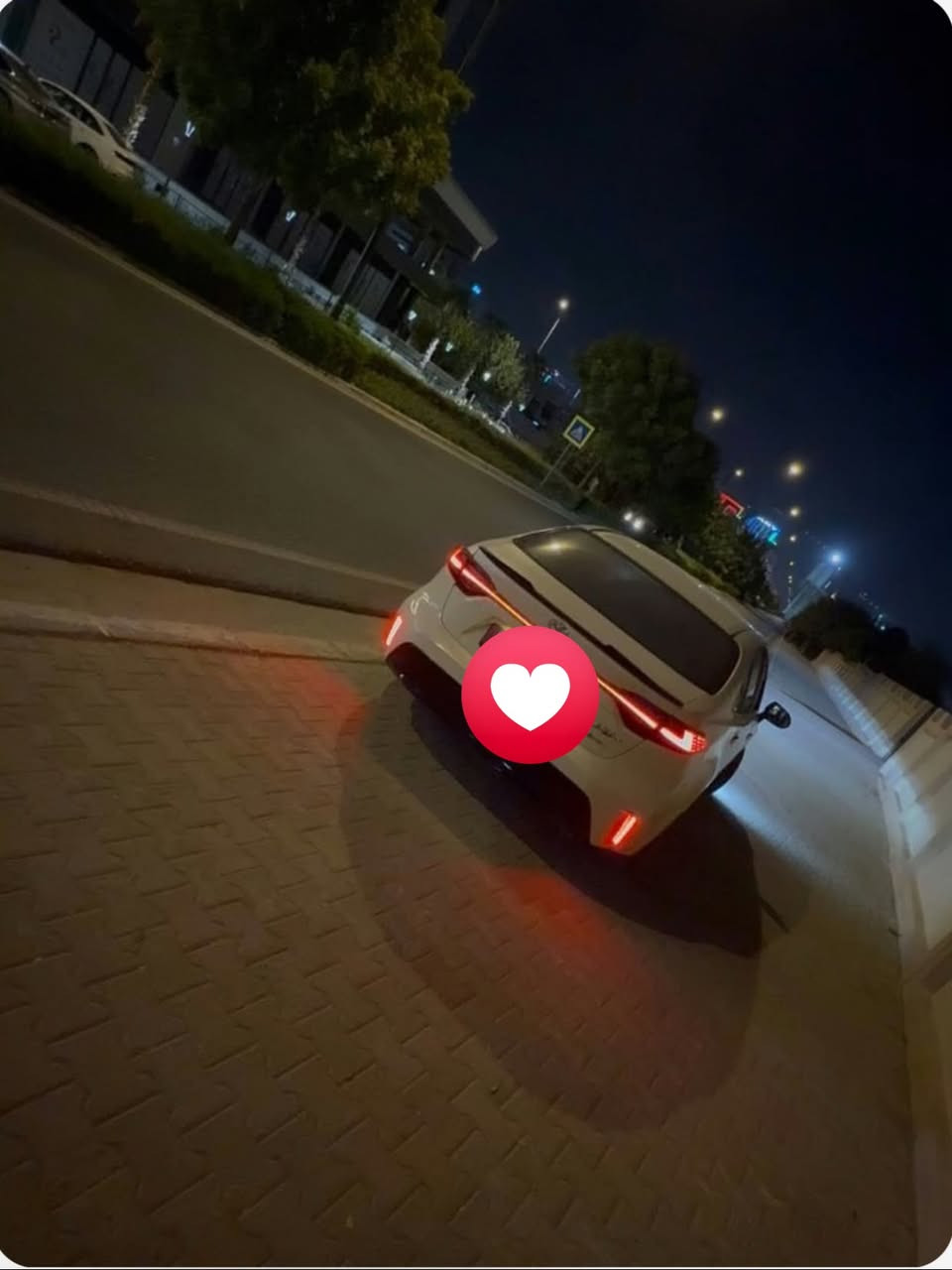 كرولا هايبرد 2025  10 پارجه له سه ر ساغه
***********
