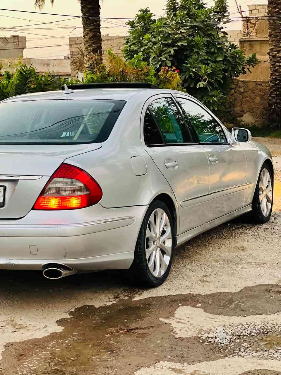 مرسيدس E350 جديده بعدها شركه مال جناي

  2008 ادوات ادوات كص 

متومه دهوك شرط الحاسبه 

كلها شرط محرك 6 تبريد تدفئه كشانه خزن+ برده 

خلفي +فتحت سقف السعر 52 وبيها مجال بسيط  

ويرهم مراوس بأدوات
 بيع نقد اعتذر ع القسط
***********
