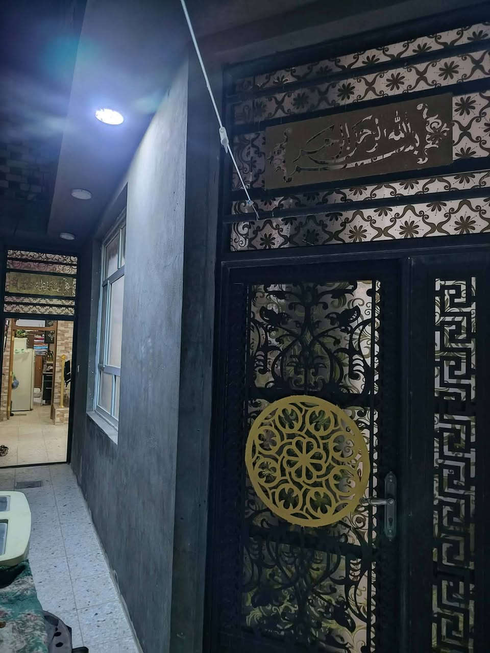بيت للبيع100متر  بالنلاء طابوق طابق واحد حي النداء بال ٥١ للاستفسار الاتصال على الرقد ادناه
***********
