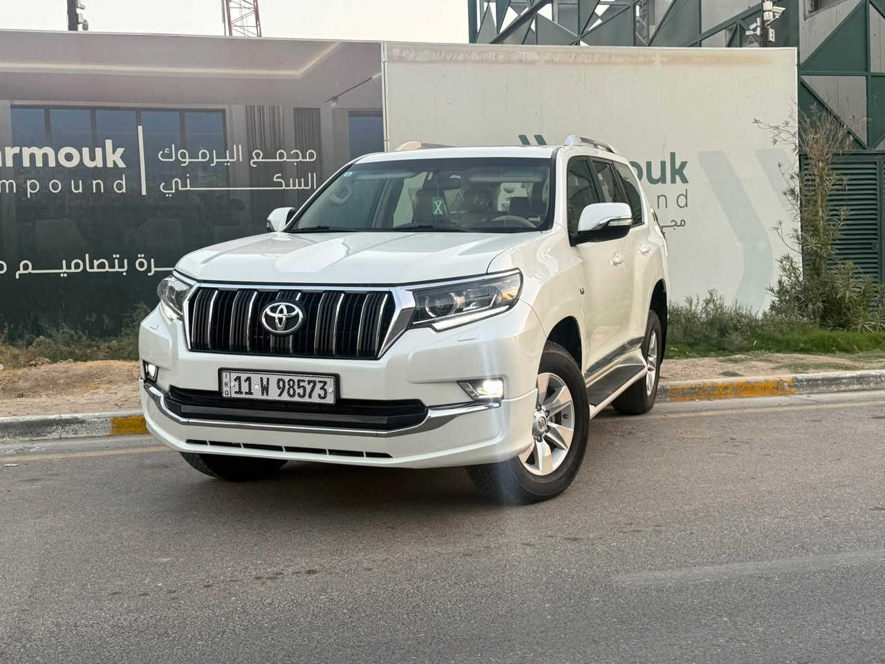 للبيع برادو ٢٠٢٠ خليجي ساز TXSماشية ٥٠
السيارة ماشية ٥٠ الف كيلو حقيقي مكفولة بدون صبغ 
مكانها اليرموك 
***********
