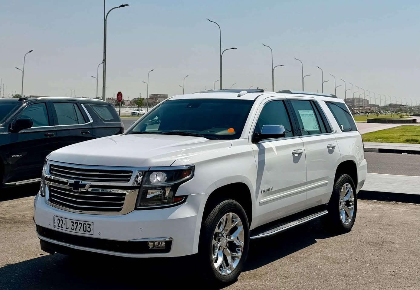 سلام عليكم تاهو LTZ 2015 لون ابيض  فول مواصفات 1/1 خليجي وكالة المنصور رقم اربيل. سياره بيه اماكن PDR 
وبيه بطل مبدل من الجهه اليسرى 
للاستفسار واتساب ***********
