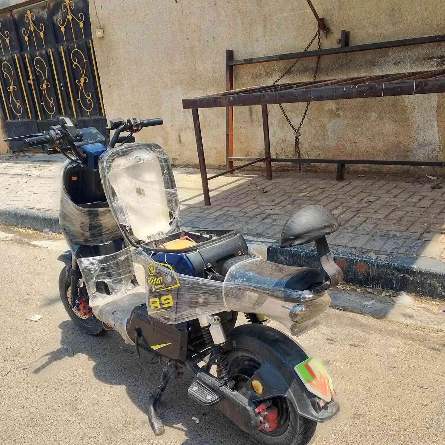 R9
نظيفه كلشي ماناقصها350
***********
