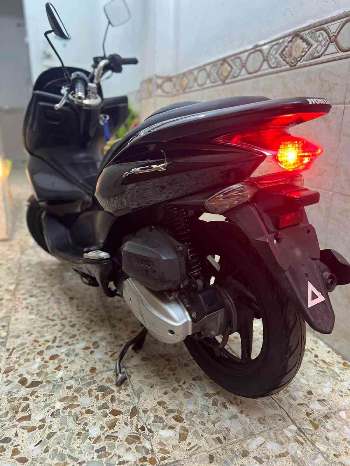 PCX • ١٢٥ • ٢٠١٦