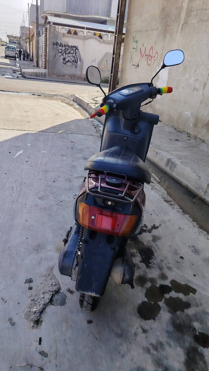 بزون • نضيف • محرك ما مفتوح