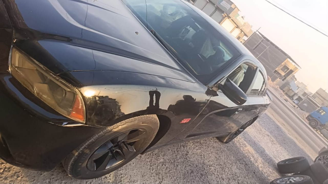 مراوس
جارجر موديل 14 مكينة 6
كير طيارة جاهزة سيارة
رقم بغداد وسنوية عاج
بصرة.  ***********
