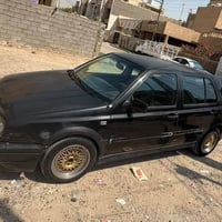 شباب سياره لون اسود  كولف موديل 93 محرك 2000 كير اوتو. صدر امامي خلفي ...