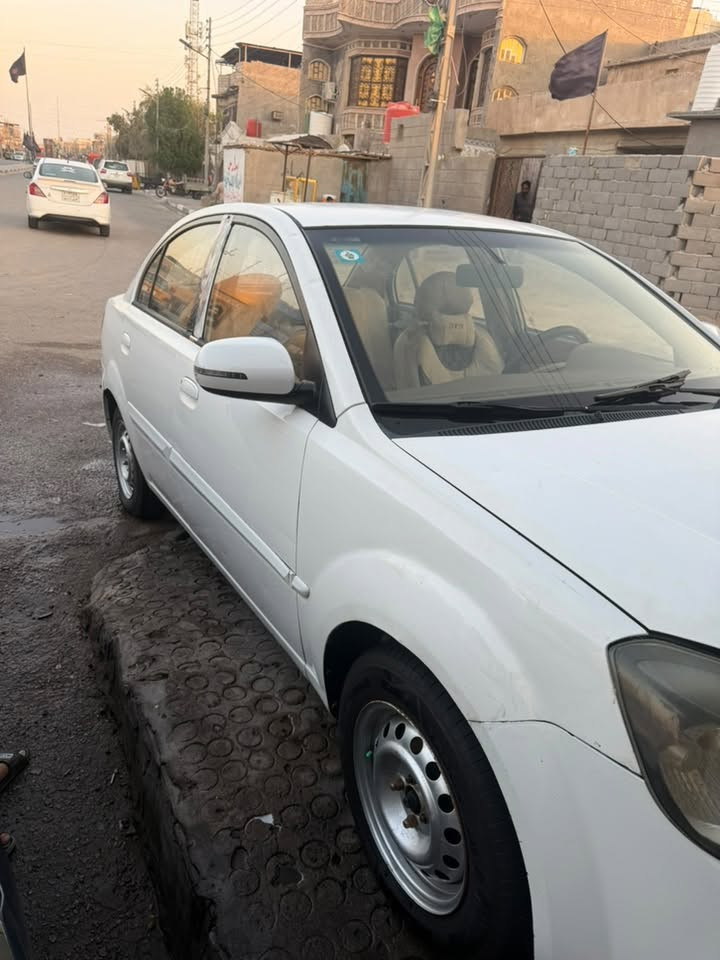 ‏كيه ريو. للبيع 💙￼تخم تاير تبريد شغال محرك الف وست ميه. بصره لامن لداخلي قرب لاسواق لاسدي رقم نكليزي   بسمي لسياره.  ًً. ***********￼
