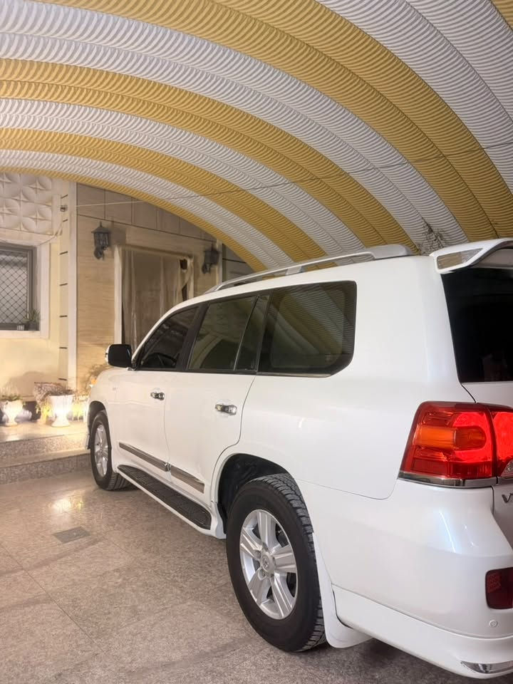 تويوتا لاندكروز
VXR-2013 ماي
محرك 8 سلندر
4.7
صيانتها كلها بل شركة بشرط
سياره بصمات عدد 2
ارضيات شركة ممفتوحه بعدها
فول فول مواصفات
شاشة كبير لمس + حساس و رادار امامي +شاشات+ فتحة سقف
كشن جلد +شحن موبايل +8 اريباك+ تبريد مركزية صمة تشغيل عن بعد لخم تاير دنلوب الاصلي
محرك كير بشرط مامفتوح
سيارة حيل نظيفة كلشي عل بلاد
سنوية زنكة كلشي جديد ل2029
باسمي السنوية بشرط تحويل وغرامة
سيارة مابيها دينار مصرف كامل من كل نواحي رقم بغداد
فس يوم /تحويل و وكالة حاظر
(سياره بيها براس جاملغ كد شبر باب الشارع انسد عليه بدون معجون بدون دواخل بدون ضربه شرط  )
مكان / الانبار
*********** للاستفسار
