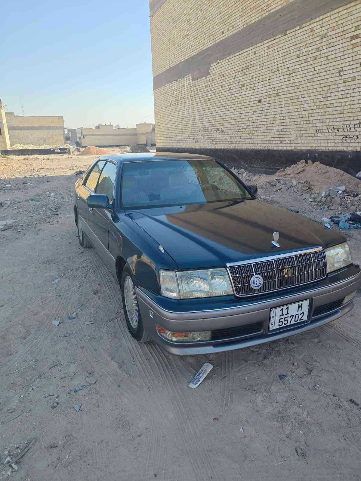 راس الثور فلات مديل 96 شاصي 75 مكينة 3000 فيشتين كفالة من كص ونقل  والاوصليات تبريد شغال مكينة وگير كفالة تايرات جدد رقم بغداد ***********
