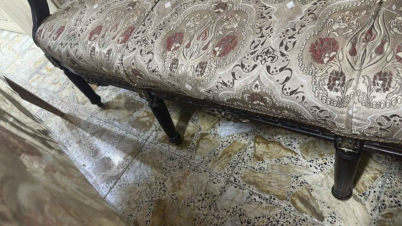 قنفات ثنين وطبلات ثنين مرمر ب١٥٠

