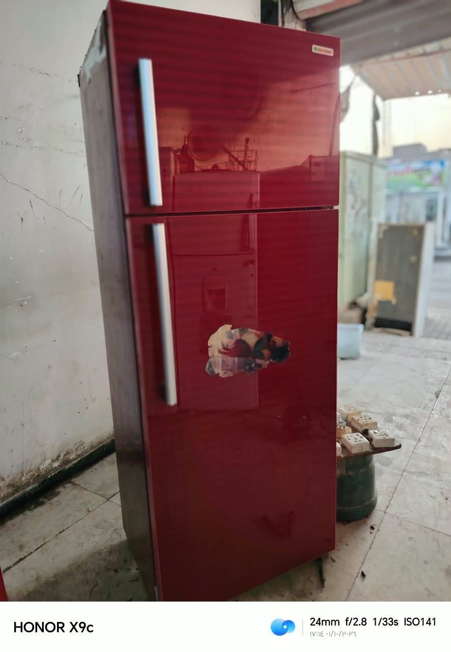 ثلاجه للبيع ألجي تجميد ثلج بالفديو واضح نظافة تخبل للبيع عنوان جمهوري شارع سالم *********** ضمان العمل وتساب ملحقاته كامله داخل نظافة تخبل ماطور ألجي الأصلي

نص مكتوب في الصور:
- HONOR X9c 24mm f/2.8 1/33s ISO112 ١٧:١٤ ٠١/١٠/٢٠٢٦
- HONOR X9c
- 24mm f/2.8 1/33s ISO141
- 14:14 01/10/2026
- HONOR X9c 24mm f/2.8 1/20s ISO1468 ۱۴:۱۵ ۰۱/۱۰/۲۰۲۶
- HONOR X9c 24mm f/2.8 1/33s ISO141 ١٧:١٤ ٠١/١٠/٢٠٢٦