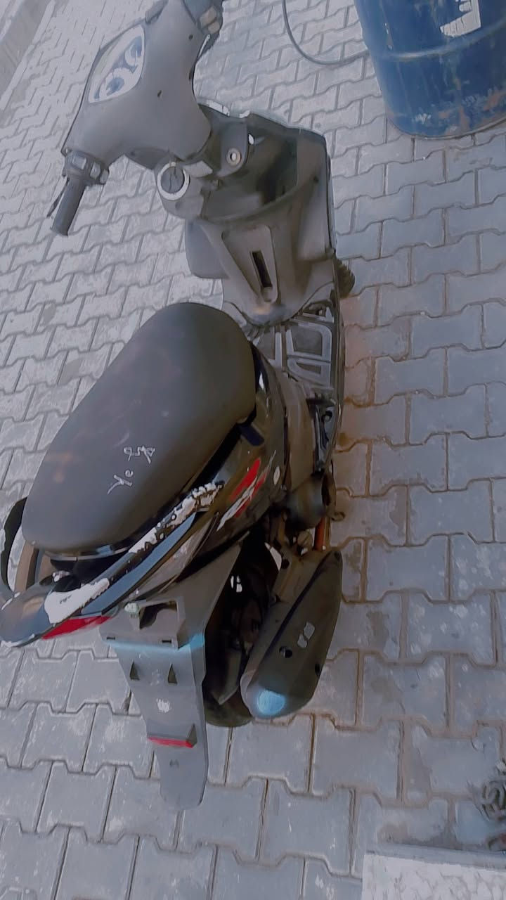 عدلة مضلع رمبه قفل 700 
***********
