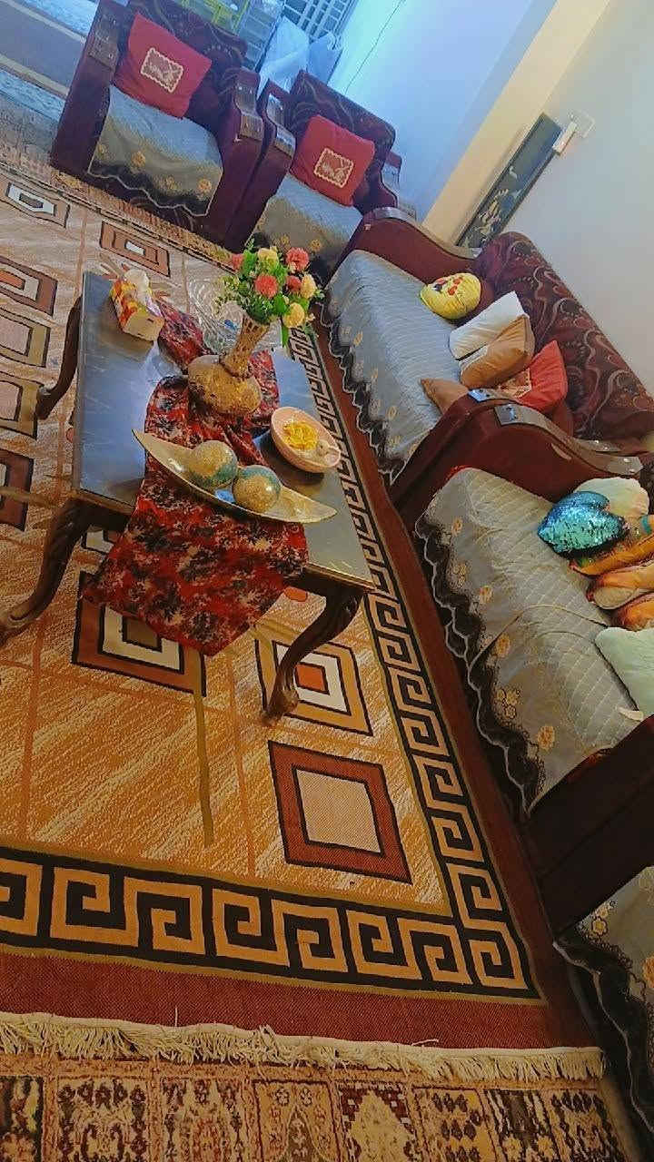 بيت للبيع منطقه كواريش على الخط السريع مساحه 110 وجهيه 5:30 نزال 2***********
